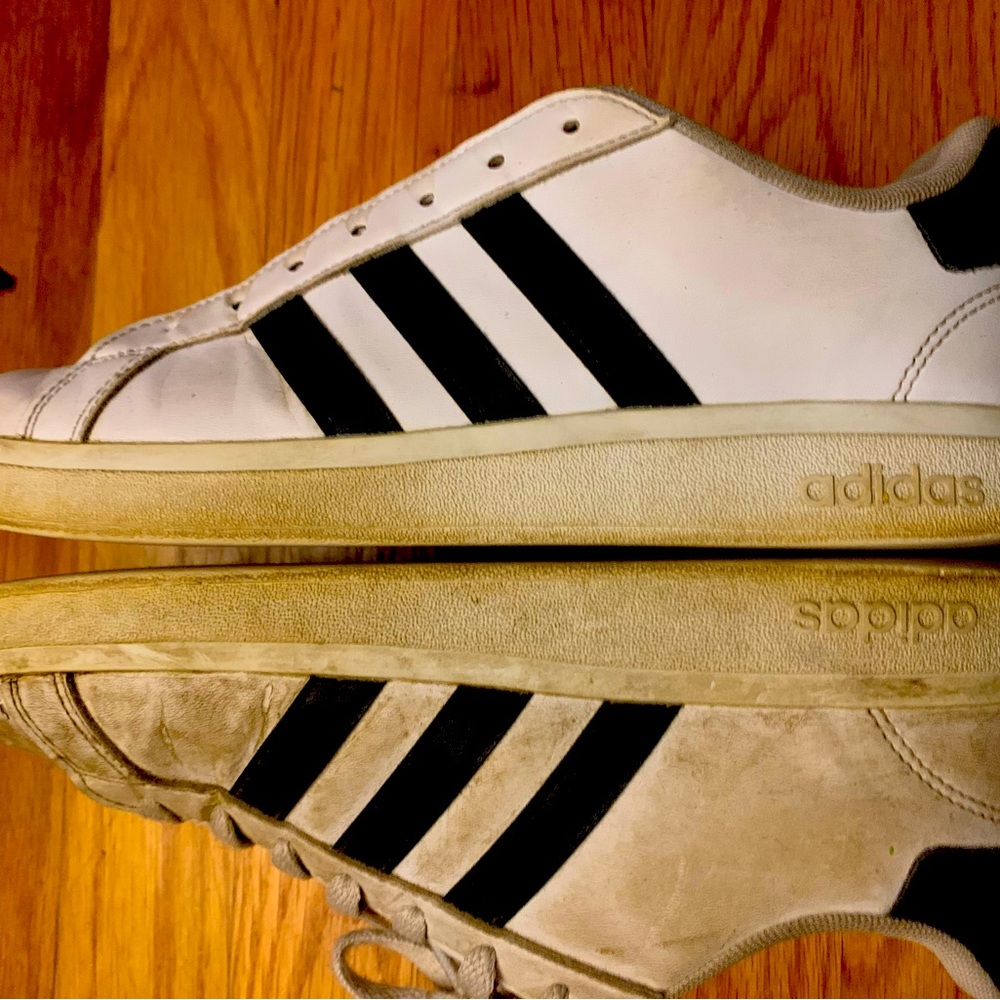 Used adidas sneakers. Very worn. I cleaned them using  Pink cleaner. Still good!